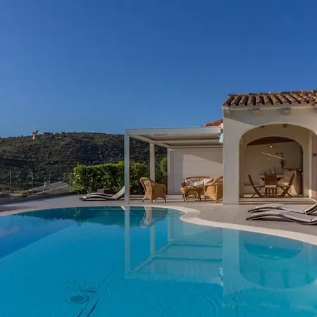 Oltremare - Homelike San Teodoro (Sardinia)
